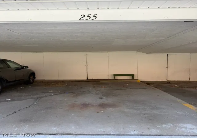 Photo 17 of Condo for sale at 441 Tollis Pkwy #255C, Broadview Heights, OH 44147 | MLS# 5236126 | Listing updated on 2026-08-25