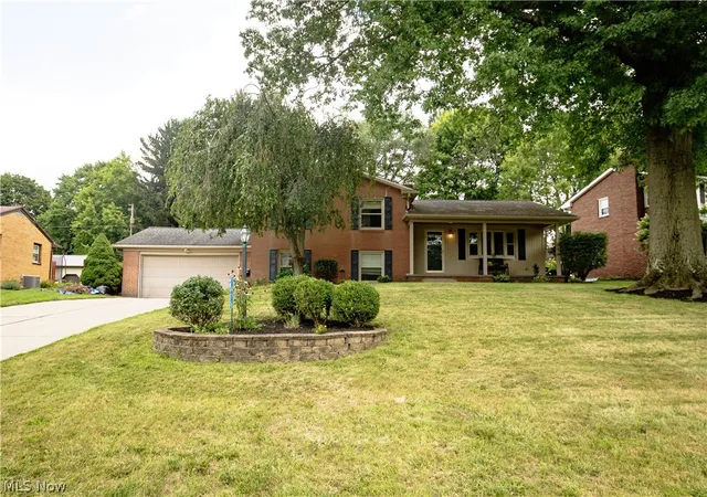 Photo 1 of Single family home for sale at 1416 Dunkeith Dr Nw, Canton, OH 44708 | MLS# 5239257 | Listing updated on 2026-08-25