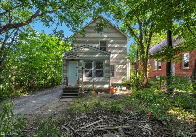 Photo 15 of Single family home for sale at 9822 Raymond Ave, Cleveland, OH 44104 | MLS# 5239374 | Listing updated on 2026-08-25