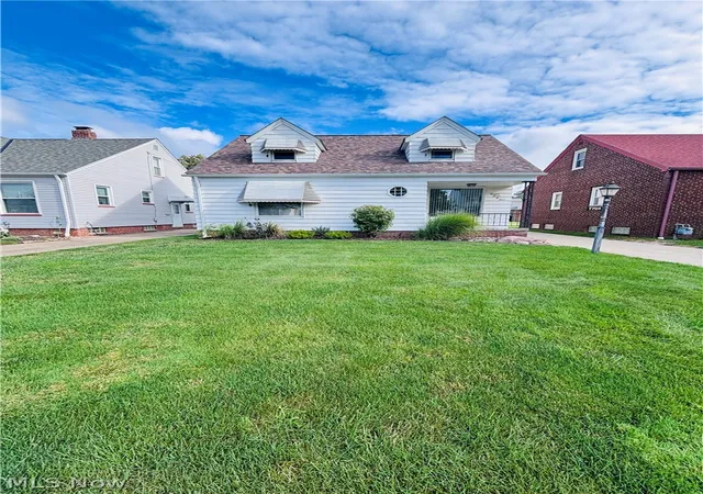 Photo 1 of Sale Pending at 7704 Dartworth Dr, Parma, OH 44129 | MLS# 5239403 | Listing updated on 2026-08-28