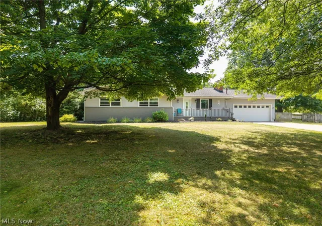 Photo 2 of Single family home for sale at 974 Skyland Dr, Macedonia, OH 44056 | MLS# 5239341 | Listing updated on 2026-08-28
