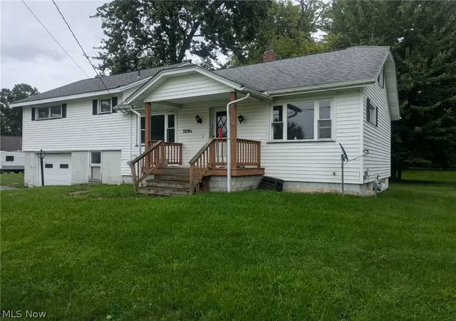 Photo 1 of Single family home for sale at 3252 Orchard Rd, Ashtabula, OH 44004 | MLS# 5238815 | Listing updated on 2026-08-31