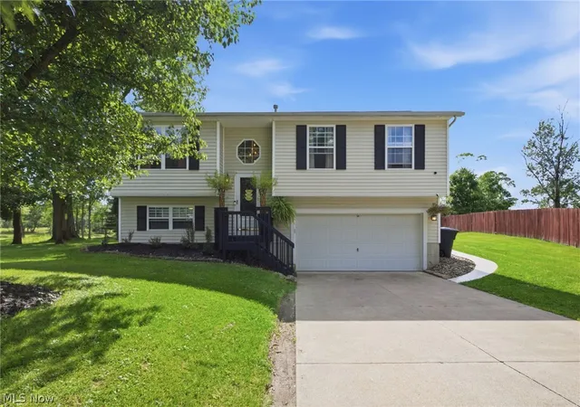 Photo 1 of Sale Pending at 1065 Wadsworth Rd, Medina, OH 44256 | MLS# 5238517 | Listing updated on 2026-09-01