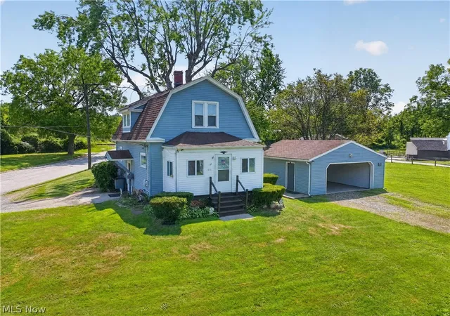 Photo 1 of Single family home for sale at 1412 Perryville Pl, Ashtabula, OH 44004 | MLS# 5239349 | Listing updated on 2026-08-25