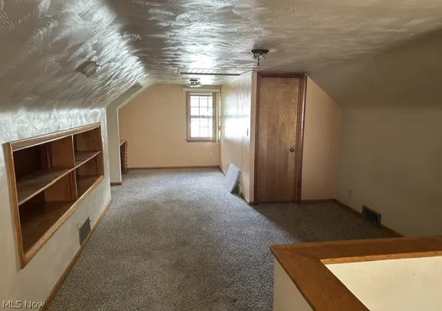 Photo 10 of Single family home for sale at 2224 Coral Sea, Youngstown, OH 44511 | MLS# 5239590 | Listing updated on 2026-10-07