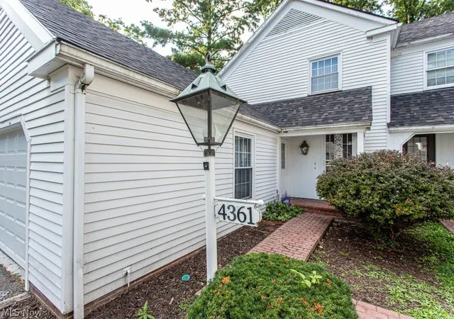 Photo 1 of Sale Pending at 4361 Devonshire Dr, Youngstown, OH 44512 | MLS# 5239362 | Listing updated on 2026-08-31