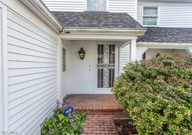 Photo 2 of Sale Pending at 4361 Devonshire Dr, Youngstown, OH 44512 | MLS# 5239362 | Listing updated on 2026-08-31