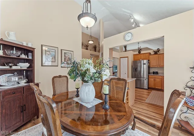 Photo 4 of Sale Pending at 15249 Oak Hollow Ln, Strongsville, OH 44149 | MLS# 5239410 | Listing updated on 2026-09-01