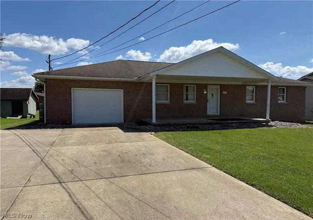 Photo 1 of Sale Pending at 2303 Prunty St, Parkersburg, WV 26101 | MLS# 5239601 | Listing updated on 2026-08-28