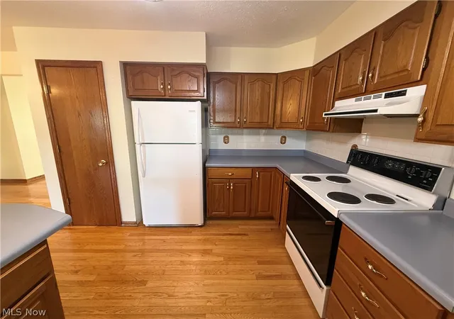 Photo 2 of Sale Pending at 2303 Prunty St, Parkersburg, WV 26101 | MLS# 5239601 | Listing updated on 2026-08-28