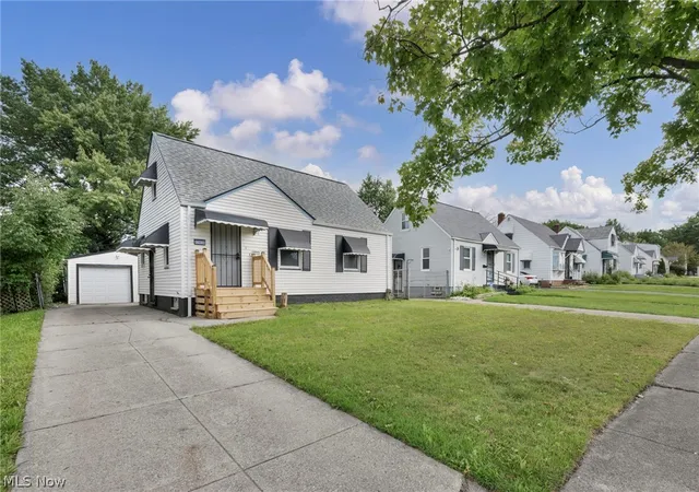 Photo 3 of Single family home for sale at 17419 Lotus Dr, Cleveland, OH 44128 | MLS# 5239706 | Listing updated on 2026-09-28