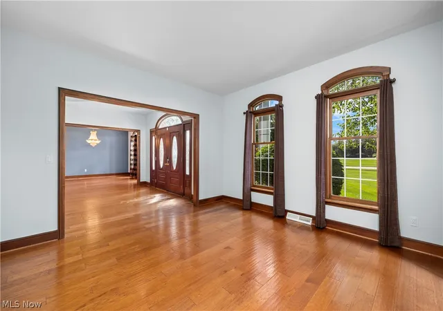 Photo 5 of Single family home for sale at 6232 Oak Point, Lorain, OH 44053 | MLS# 5239704 | Listing updated on 2026-08-31