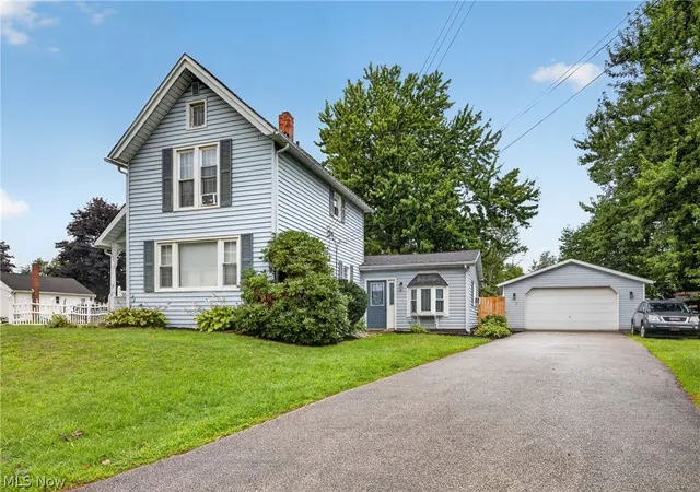 Photo 1 of Single family home for sale at 1801 Myrtle Ave, Ashtabula, OH 44004 | MLS# 5239607 | Listing updated on 2026-08-26