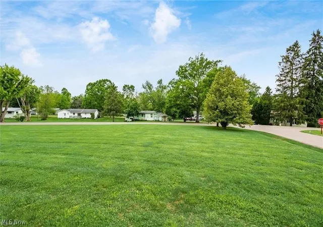 Photo 2 of Land for sale at Lakeview Dr, Zanesville, OH 43701 | MLS# 5239776 | Listing updated on 2026-10-05