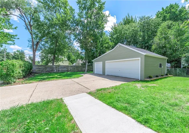 Photo 44 of Single family home for sale at 399 Olive St, Elyria, OH 44035 | MLS# 5239741 | Listing updated on 2026-08-26