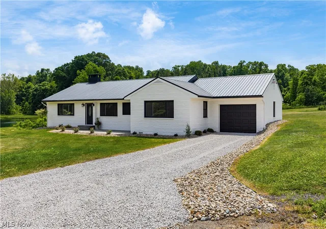 Photo 1 of Single family home for sale at 2428 Applegate Rd, Lucas, OH 44843 | MLS# 5239495 | Listing updated on 2026-08-26