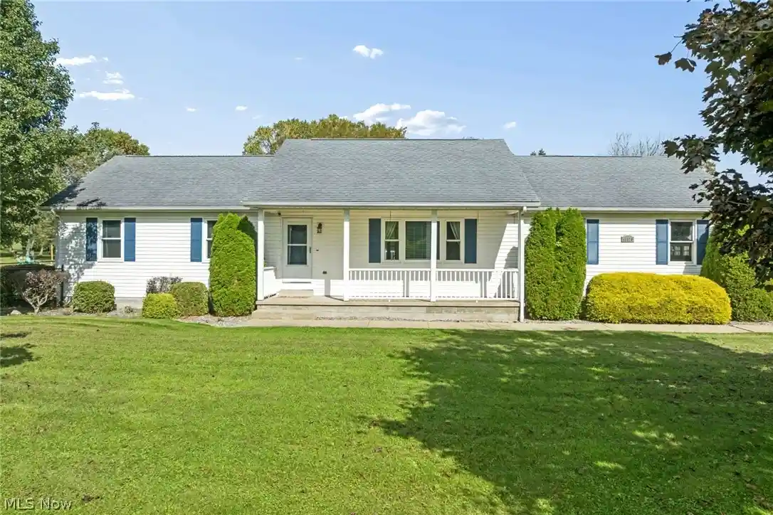 Photo 1 of Single family home for sale at 46170 Crestview Rd, New Waterford, OH 44445 | MLS# 5239710 | Listing updated on 2026-10-16