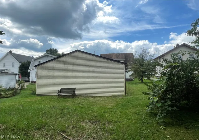 Photo 26 of Single family home for sale at 97 Creed St, Struthers, OH 44471 | MLS# 5239836 | Listing updated on 2026-09-24