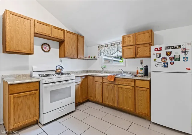 Photo 2 of Sale Pending at 3417 Wade Ave, Cleveland, OH 44113 | MLS# 5239770 | Listing updated on 2026-08-26