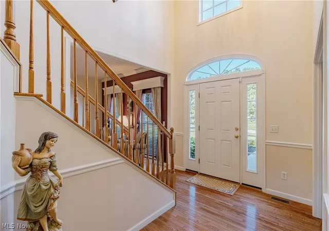 Photo 4 of Single family home for sale at 9185 Stonebriar Ln, North Ridgeville, OH 44039 | MLS# 5239532 | Listing updated on 2026-08-27