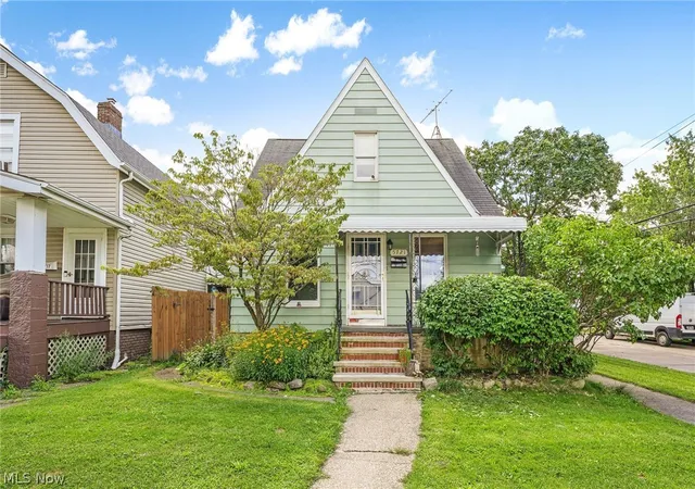 Photo 2 of Single family home for sale at 5721 Delora Ave, Cleveland, OH 44144 | MLS# 5239580 | Listing updated on 2026-08-28