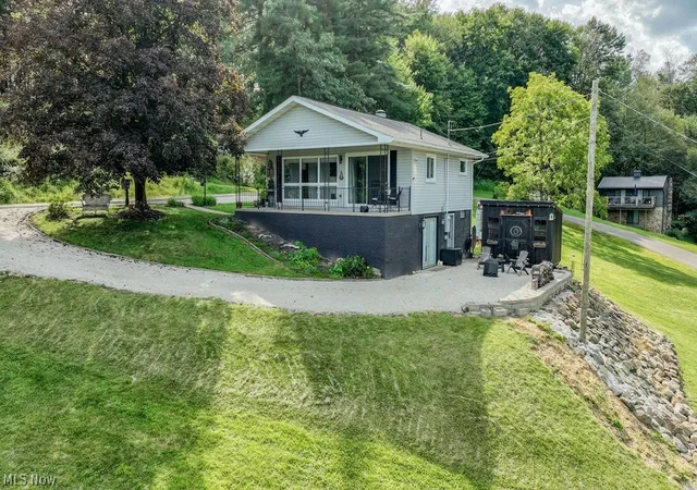 Photo 1 of Single family home for sale at 7148 Gopher Rd Sw, Dellroy, OH 44620 | MLS# 5236405 | Listing updated on 2026-09-22
