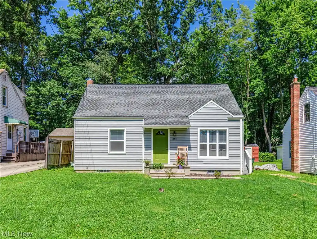 Photo 1 of Single family home for sale at 839 Magnolia Ave, Cuyahoga Falls, OH 44221 | MLS# 5237909 | Listing updated on 2026-10-30