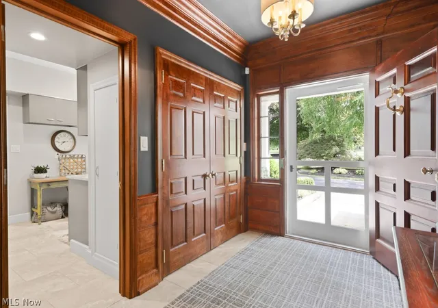 Photo 3 of Single family home for sale at 7585 Diagonal Rd, Kent, OH 44240 | MLS# 5238436 | Listing updated on 2026-09-01