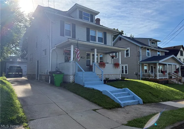 Photo 2 of Sale Pending at 203 24th St Nw, Barberton, OH 44203 | MLS# 5239548 | Listing updated on 2026-08-31