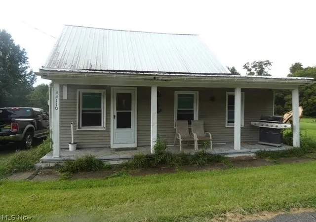 Single family home for sale at 33110 W Main St, Piedmont, OH 43983 | MLS# 5239308