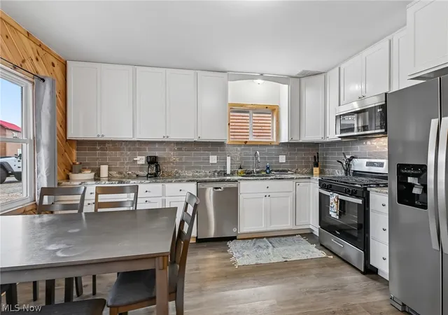 Photo 3 of Condo for sale at 5919 Lake Rd W #31, Ashtabula, OH 44004 | MLS# 5239942 | Listing updated on 2026-08-28