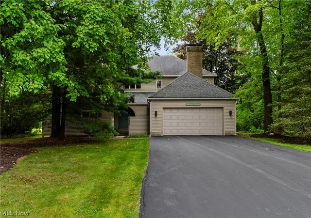 Photo 2 of Single family home for sale at 1337 Springwood Se, Warren, OH 44484 | MLS# 5239916 | Listing updated on 2026-08-27