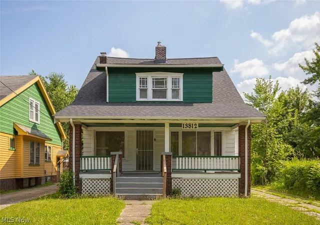 Photo 1 of Single family home for sale at 13812 Southview Ave, Cleveland, OH 44120 | MLS# 5240028 | Listing updated on 2026-09-15