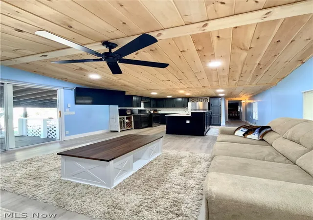 Photo 5 of Single family home for sale at 23 E Bass Cir, Lakeside Marblehead, OH 43440 | MLS# 5239964 | Listing updated on 2026-08-27