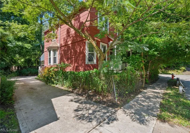 Photo 2 of Sale Pending at 1308 W 95th St, Cleveland, OH 44102 | MLS# 5239411 | Listing updated on 2026-09-01