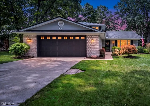 Photo 2 of Sale Pending at 1980 Salem Pkwy, Westlake, OH 44145 | MLS# 5237590 | Listing updated on 2026-08-29