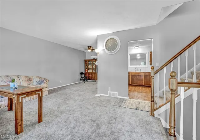 Photo 3 of Single family home for sale at 567 Eric Dr, Tallmadge, OH 44278 | MLS# 5240130 | Listing updated on 2026-08-31