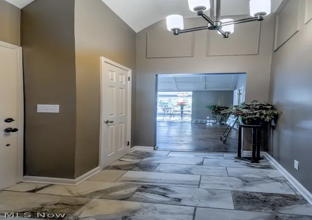Photo 3 of Single family home for sale at 2858 Lakeland Pkwy, Silver Lake, OH 44224 | MLS# 5239972 | Listing updated on 2026-09-01