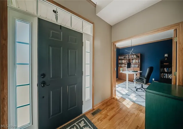 Photo 3 of Sale Pending at 5573 Nettlecreek Ave Nw, Massillon, OH 44646 | MLS# 5239889 | Listing updated on 2026-08-28