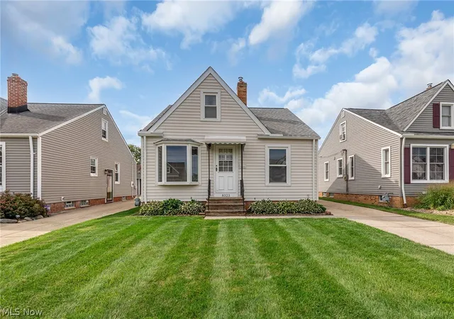 Photo 1 of Sale Pending at 8323 Renwood Dr, Parma, OH 44129 | MLS# 5239885 | Listing updated on 2026-09-01