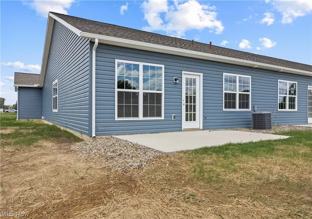 Photo 34 of Single family home for sale at 111 Brunswick Dr, Elyria, OH 44035 | MLS# 5240167 | Listing updated on 2026-08-27