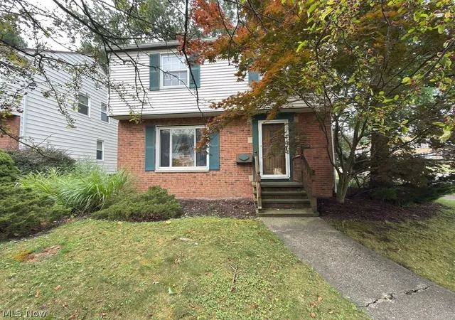 Photo 1 of Sale Pending at 4800 Westbourne Rd, Cleveland, OH 44124 | MLS# 5240184 | Listing updated on 2026-09-01