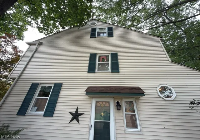 Photo 26 of Sale Pending at 4800 Westbourne Rd, Cleveland, OH 44124 | MLS# 5240184 | Listing updated on 2026-09-01