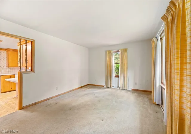 Photo 4 of Sale Pending at 177 N Scranton St, Ravenna, OH 44266 | MLS# 5239917 | Listing updated on 2026-08-29