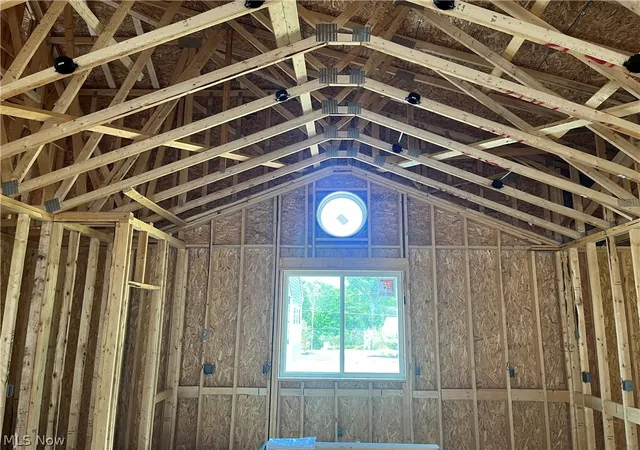 Photo 2 of Single family home for sale at 314 Delta Wy, Elyria, OH 44035 | MLS# 5240236 | Listing updated on 2026-09-01