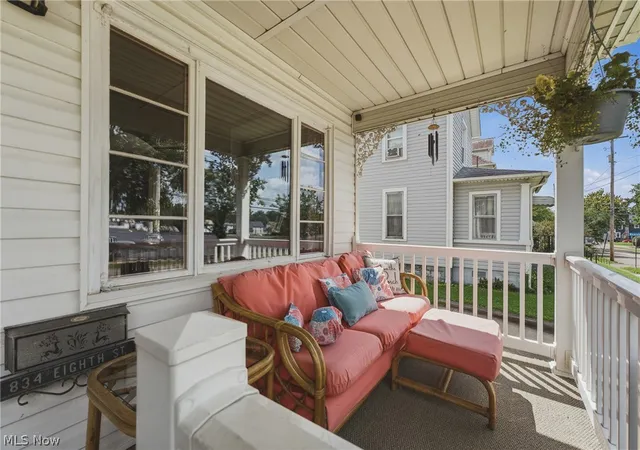 Photo 4 of Sale Pending at 834 8Th St Ne, Massillon, OH 44646 | MLS# 5240110 | Listing updated on 2026-08-29