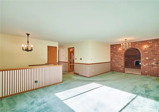 Photo 3 of Sale Pending at 1170 N Plainview Dr, Copley, OH 44321 | MLS# 5239752 | Listing updated on 2026-08-31