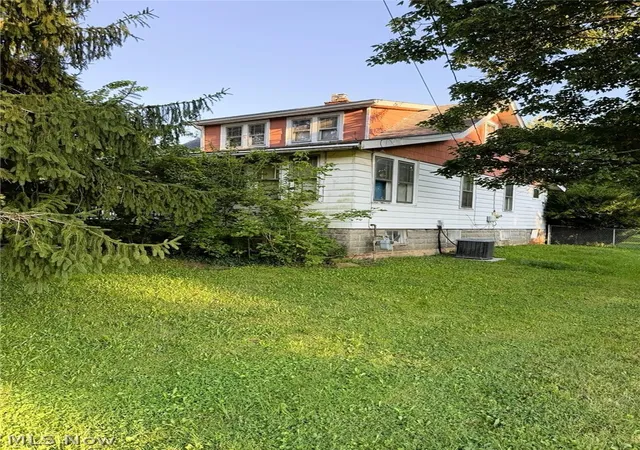Photo 2 of Sale Pending at 23661 Royalton Rd, Columbia Station, OH 44028 | MLS# 5239845 | Listing updated on 2026-09-17