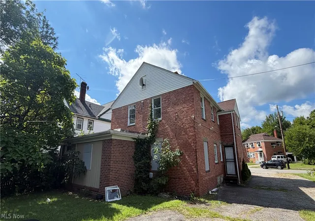 Photo 16 of Multi family home for sale at 14901 Milverton Rd, Cleveland, OH 44120 | MLS# 5240300 | Listing updated on 2026-08-28