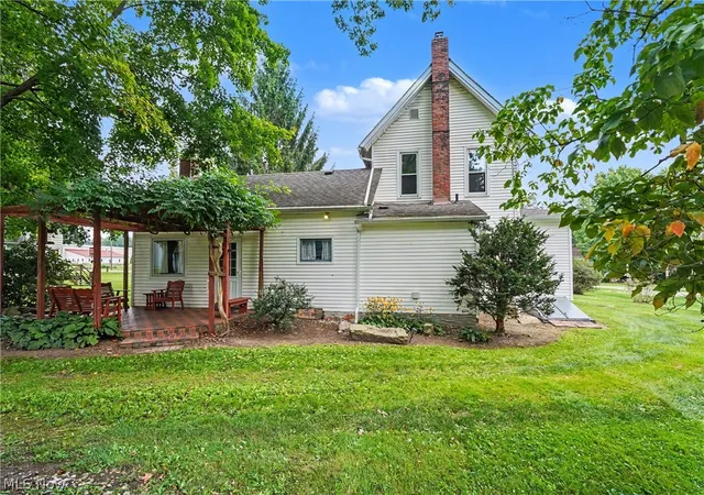 Photo 2 of Single family home for sale at 3690 Waterloo Rd, Mogadore, OH 44260 | MLS# 5239941 | Listing updated on 2026-09-19
